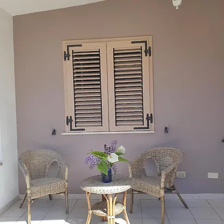 Apartment Molly Porto Columbu - Perd'E Sali